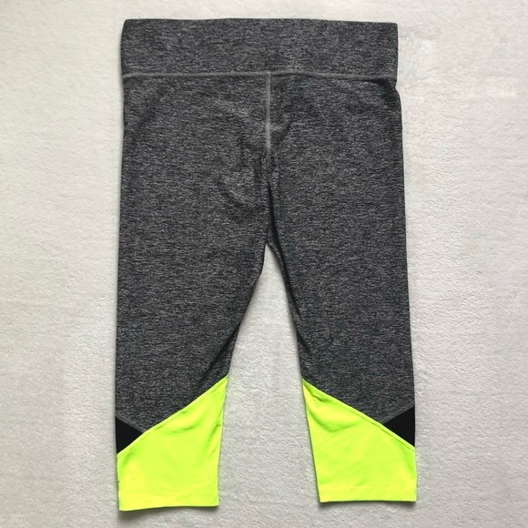 Victoria’s Secret PINK Gray and Yellow Capris - Picture 5 of 6